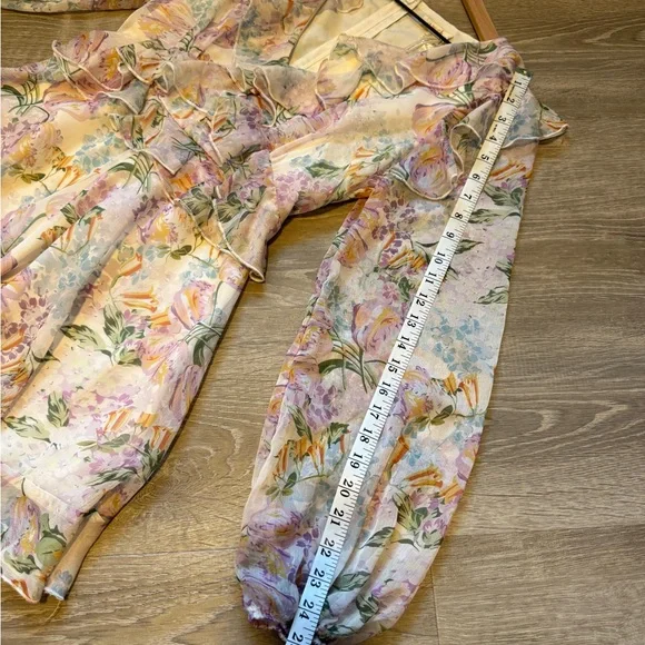 A.PEACH Floral Ruffle Long Sleeve romper - size S- NWT - Picture 9 of 10